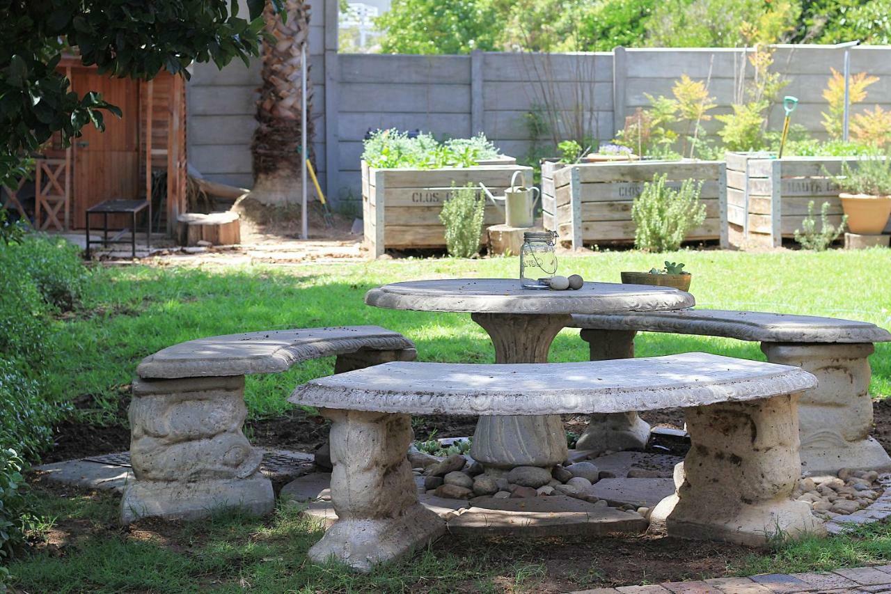 Olive Tree Private Rooms In Stellenbosch- No Load Shedding Εξωτερικό φωτογραφία